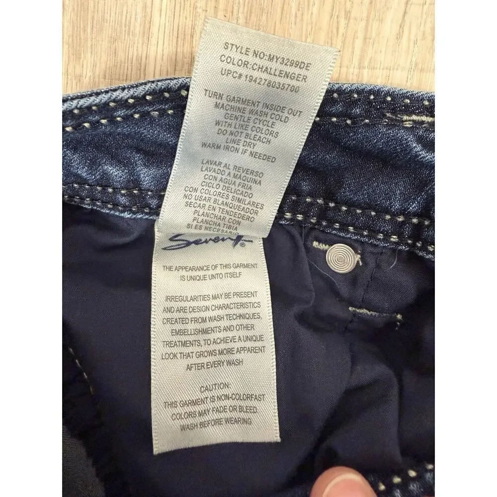 Seven7 Women’s Dark Wash Denim Shorts Size 10 Cuffed Stretch Jean Shorts